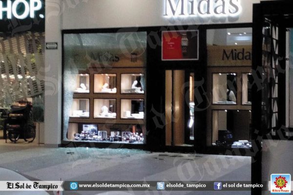 Toman de rehén a niño durante asalto a joyería en Tampico Toman de rehén a niño durante asalto a joyería en Tampico