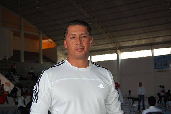 Hugo Ruiz Sánchez, delegado de taekwondo de los Juegos Deportivos Nacionales, refirió que esta disciplina por el momento sólo se imparte en instituciones de paga. / Fabiola VÁZQUEZ