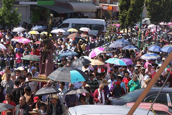 Cientos de pobladores de diferentes municipios de Tlaxcala presenciaron el Circo Romano en Tetlatlahuca. / Tomás BAÑOS