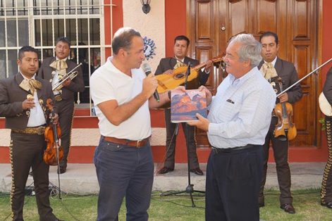 Representantes de tres países donaron diversos objetos que ya forman parte del museo que comparte en espacio la Fundación Camilo con la asociación de agregados militares en Calpulalpan. / Manuel MORALES