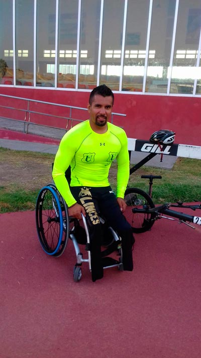 “No es fácil, pero me baso en el entrenamiento, la dedicación y la constancia, es lo que te lleva a la cima”
