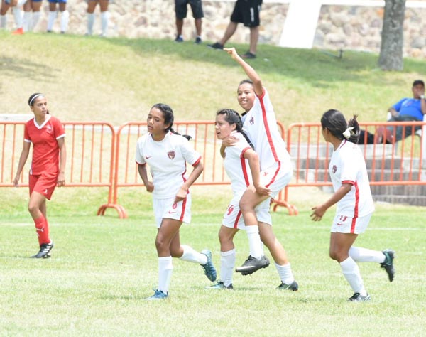 El equipo tlaxcalteca de la categoría Sub-17 anotó el único gol del encuentro al minuto 49 a cargo de Einsceline León. / Everardo NAVA/ENVIADO