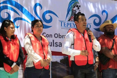Con recursos del Fondo para el Fortalecimiento de la Infraestructura Estatal y Municipal inician obras en Tepeyanco. / Tomás BAÑOS
