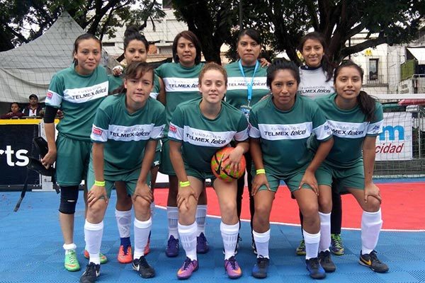 El equipo femenil lleva dos triunfos al hilo y está a un paso de avanzar a la siguiente ronda