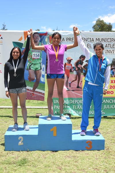 Katya Olaya Jiménez Zempoaltecatl se impuso en su prueba. / Everardo NAVA
