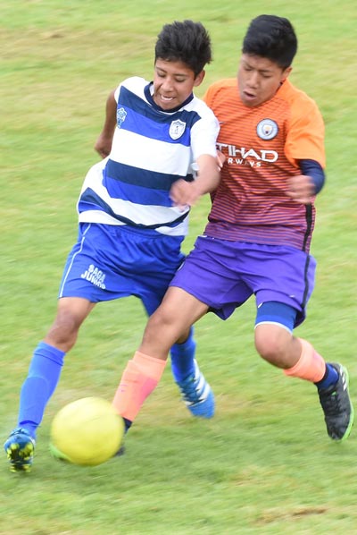 Intenso de principio a fin la final del duelo entre Saga Juniors y Manchester. / Everardo NAVA