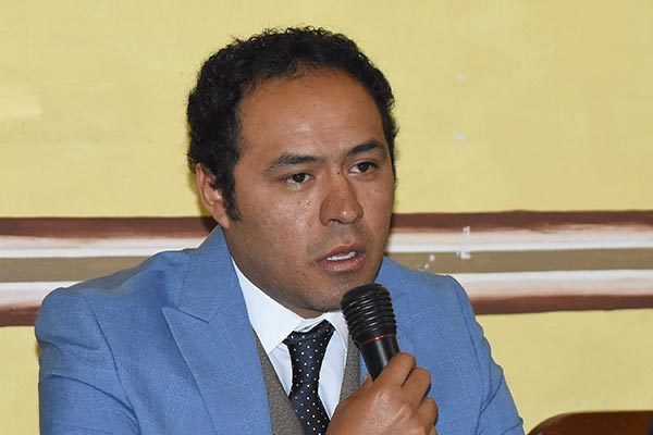 “El año pasado recibí ofertas para poderlo hacer –la encerrona-, pero fui honesto, no era el momento, ahora sí, lo platiqué con mi gente, es el momento de hacerlo a mis 34 años de edad con triunfos y fracasos”. José Luis Angelino Torero tlaxcalteca