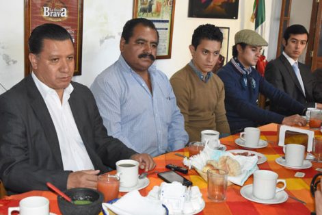Anuncian la organización de una novillada a beneficio del Instituto Tlaxcalteca de Personas con Discapacidad. / Everardo NAVA