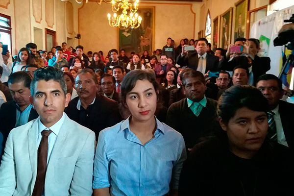 Miguel Ángel Vargas (izquierda) ha impulsado el frisbee en Tlaxcala, mediante una liga estatal, torneos interestatales y regionales. / Fabiola VÁZQUEZ