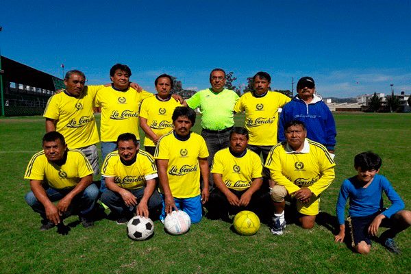 La Concha no recibió gol en el partido de ida de semifinal donde enfrentó a Cosmos, líder y campeón del torneo de veteranos 50 y más