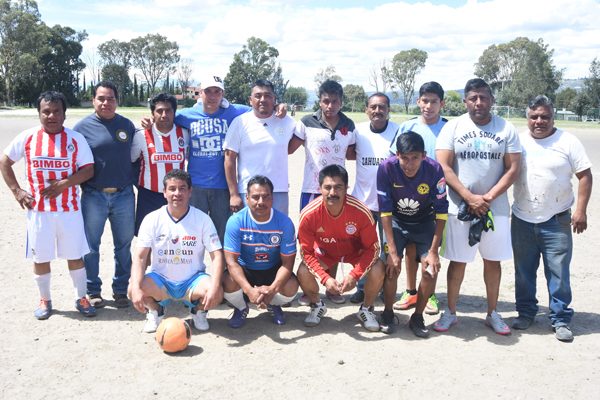 Fuga participa en la liga de veteranos Premier. / Everardo NAVA