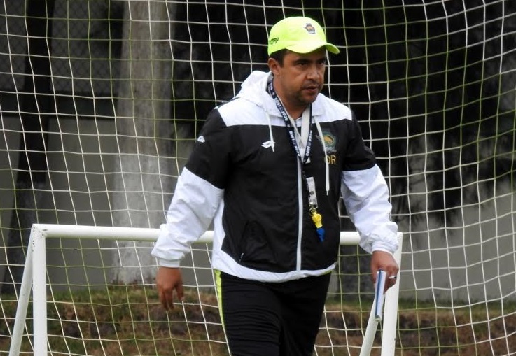 El estratega destacó la fuerte competencia interna que hay en el plantel.