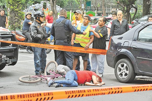 ¡NO LOGRÓ DETENERSE!