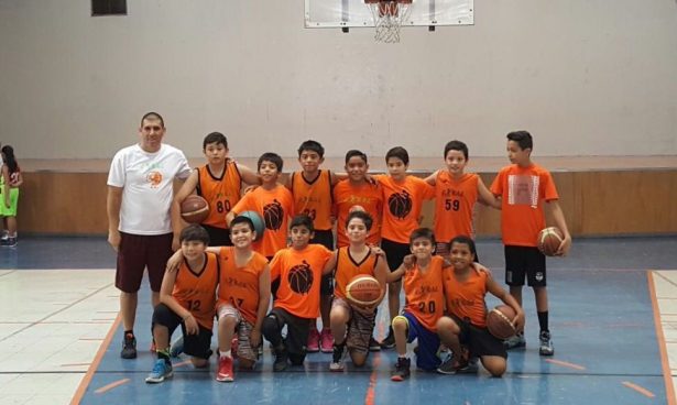 Gran nivel han demostrado los equipos de basquetbol de Esbal logrando llegar a las finales en cada una de las categorías en las que participó.