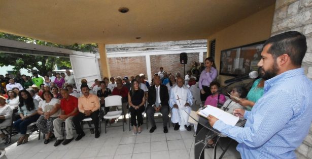 Samir Rivera González, presidente honorario del DIF, dijo que se continuará con la actitud de servir a los adultos mayores.