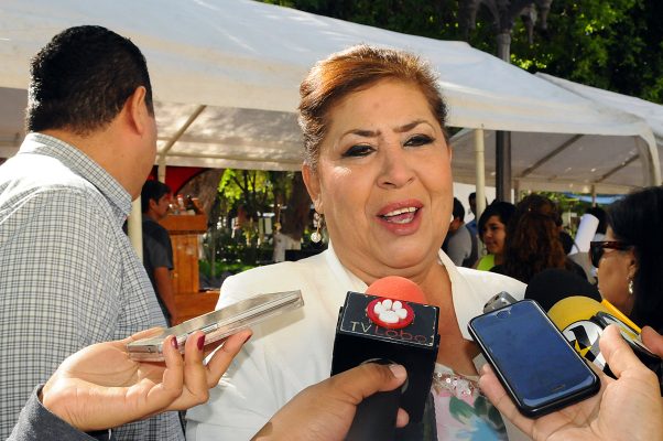 El primer año de gobierno de la alcaldesa González Achem ha sido de mucha obra social a favor de habitantes del medio rural y urbano.