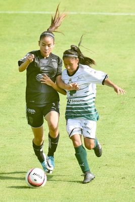 Las Guerreras del Santos Laguna sufrieron una nueva derrota en la Liga MX Femenil, cayendo en esta ocasión en casa 0-3 ante el líder Rayadas del Monterrey.