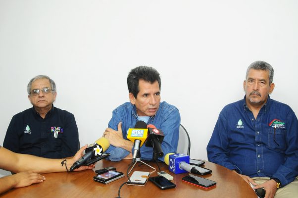El Director del Sideapa dijo no temer a lo que llamó “paro loco de labores” por parte de trabajadores sindicalizados, que denunciaron violaciones a sus derechos establecidos en el Contrato Colectivo de Trabajo.