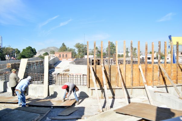 Difícilmente quedará terminada en diciembre la construcción de la estación Nazas del Metrobús Laguna.