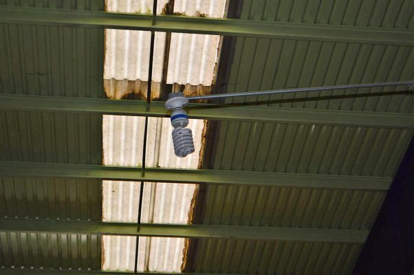 Se encuentra ya preparado el proyecto que será presentado a la próxima administración en torno a la rehabilitación integral de la red de energía eléctrica con que cuentan los 200 locatarios.