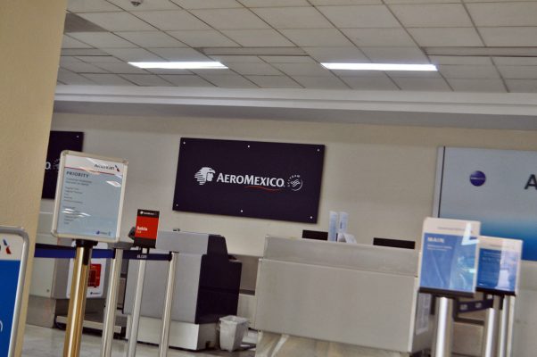Urgente que la Profeco imponga sanciones severas a las aerolíneas y no solo se la pase dando bolita mientras persisten los abusos como el caso de ayer de Aeroméxico.