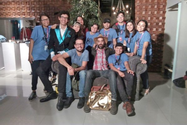 Parte del equipo de Lucas está llevando a cabo la grabación de un documental llamado ‘En Torreón Chido’.