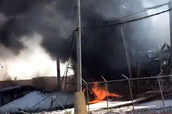 Controlan incendio en bodega de aceites