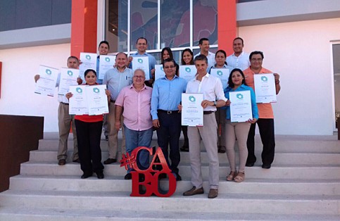 Hallan tres cuerpos en Cabo San Lucas