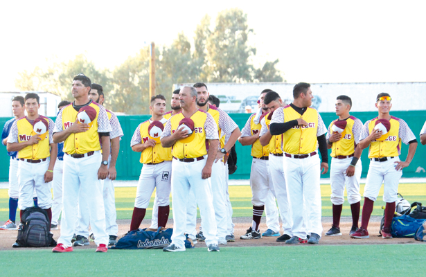 LA novena mulegina se alzó con el título del Campeonato Estatal de Beisbol de Primera Fuerza celebrado en Ciudad Constitución. / El Sudcaliforniano