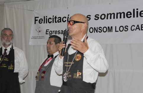El ingeniero químico Agustín Rodríguez, Sommelier de profesión y fundador de la asociación nacional Onsom México. (Foto: A. Arana). / El Sudcaliforniano