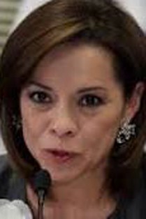JOSEFINA VÁZQUEZ MOTA.