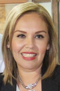 Vianey Núñez de De la Rosa.