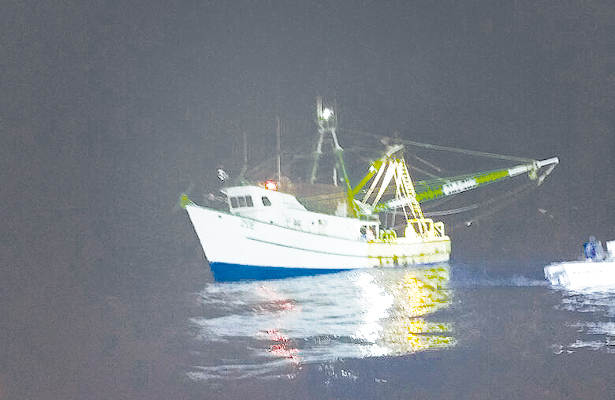 Detiene Profepa al barco ZOE