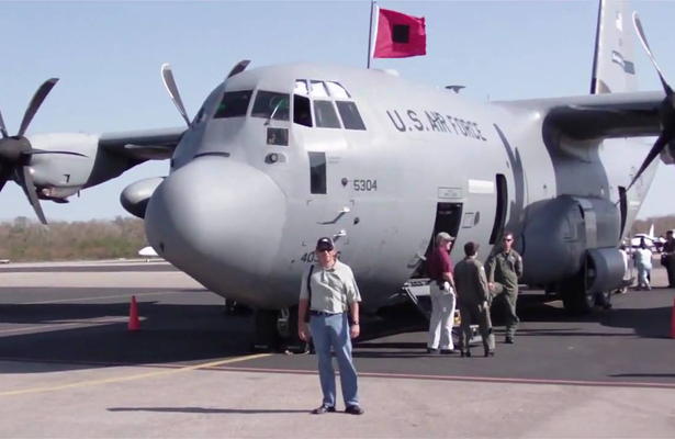 Llegará el avión cazahuracanes a La Paz