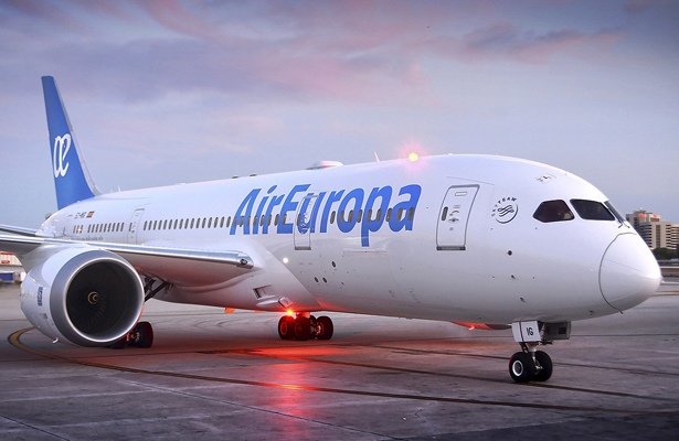 Trabaja Fiturca en abrir vuelo de Europa a Los Cabos