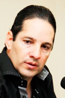 FRANCISCO DOMÍNGUEZ SERVIÉN.