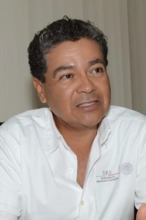 LUIS GENARO RUIZ HERNÁNDEZ.