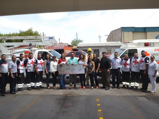 Aportan empleados de la CFE más de 26 mil pesos
