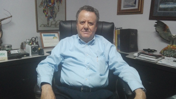 No declarar más de 10 mil dólares en efectivo es un delito federal